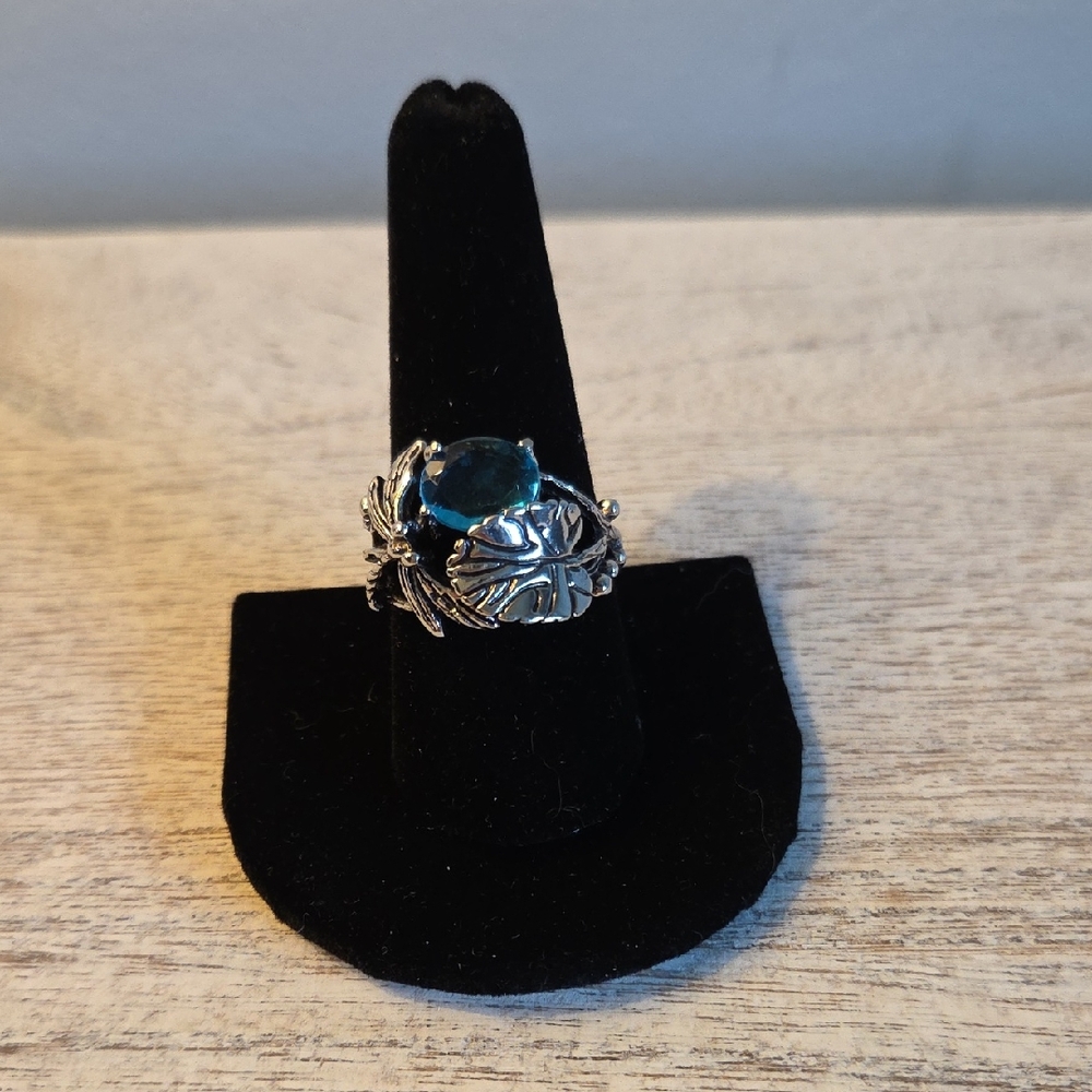 Dragonfly Ring w/Lotus Leaf